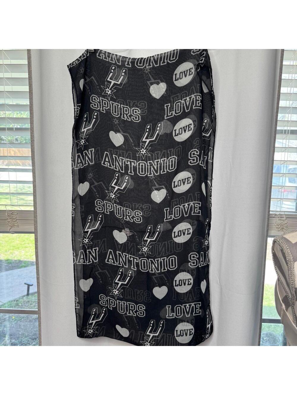 San Antonio Spurs thin sheer scarf
